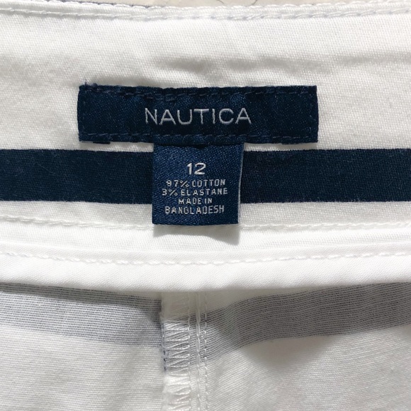 Nautica White Stretch Twill Shorts With Navy Stripes - Picture 3 of 5